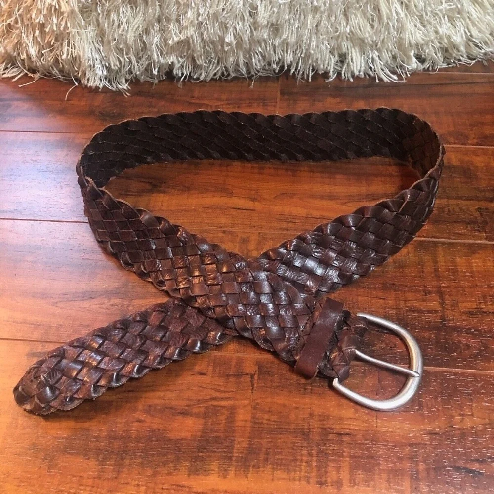 VINTAGE 90s M/L BoHo Hippie Brown Woven Leather Floral Filagree Buckle Belt